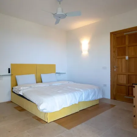 Dea Overlooking The Harbor Of * Porto Cervo